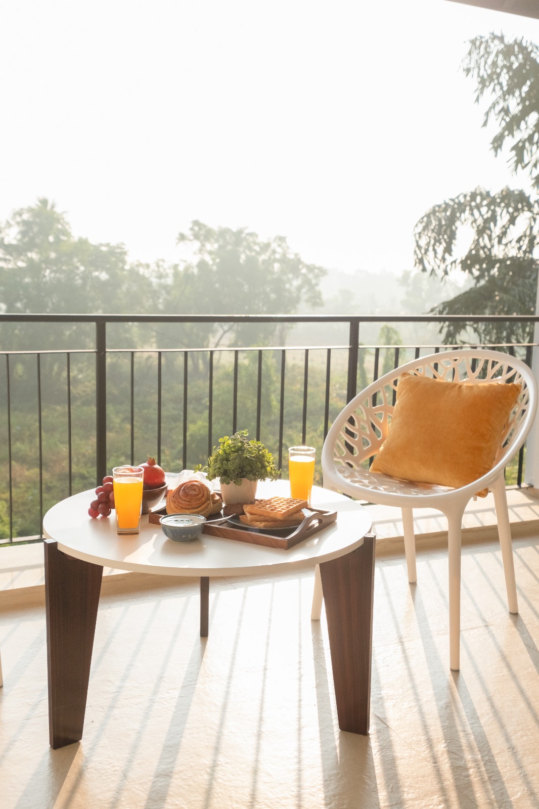 Quaint & Picturesque 2 BHK - Photo 10