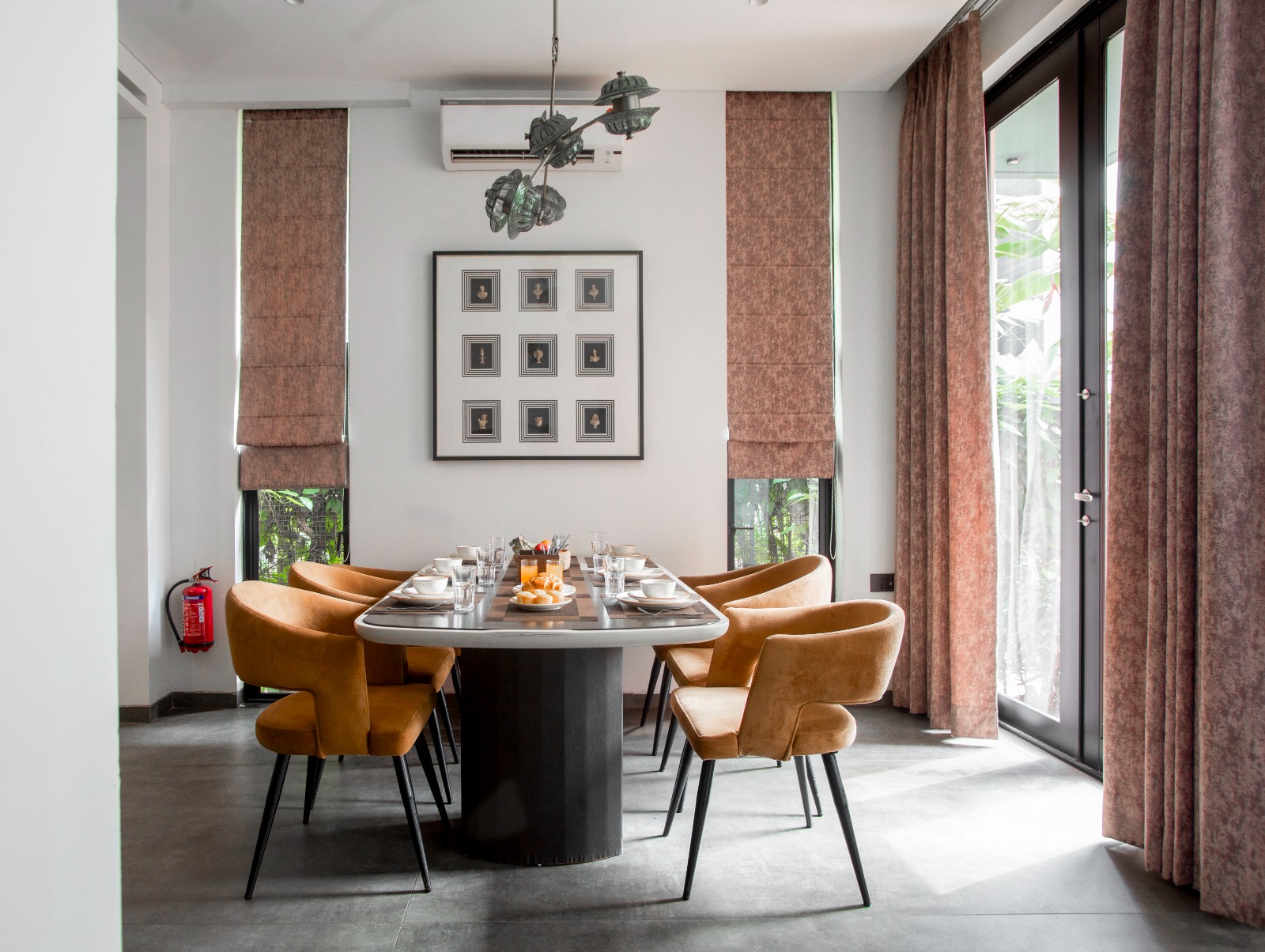 Villa Jaisal Luxe 3BHK with pvt pool - Photo 8
