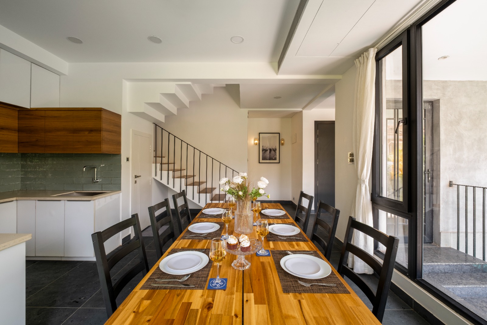 The Meredian Villa B - Photo 3
