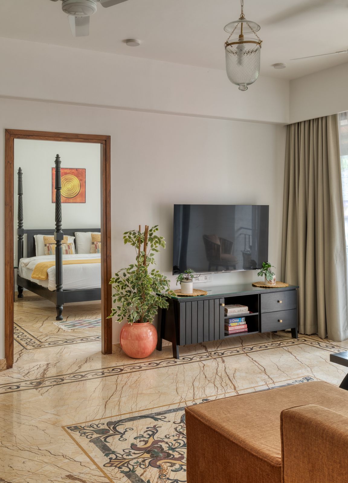 Graceful 1BHK Apartment - Photo 9