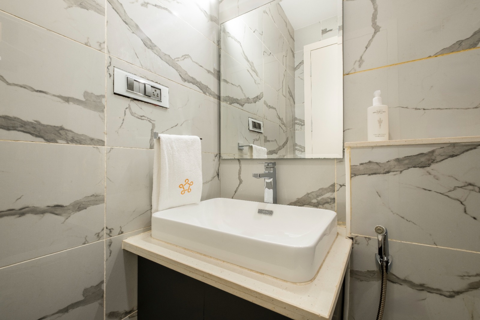 The Meredian Villa A - Photo 16