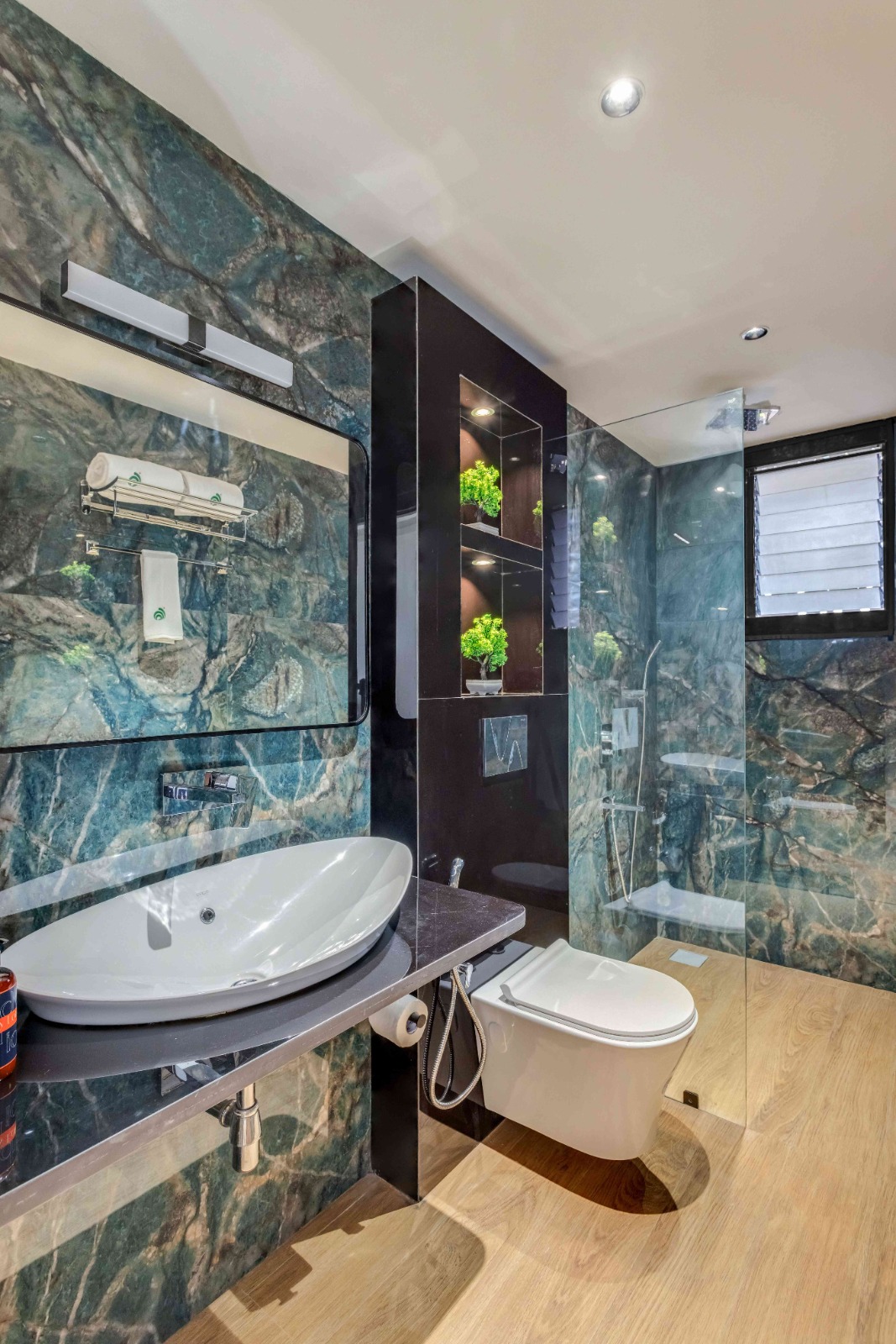 Aqua 2 BHK Apartment - Photo 2