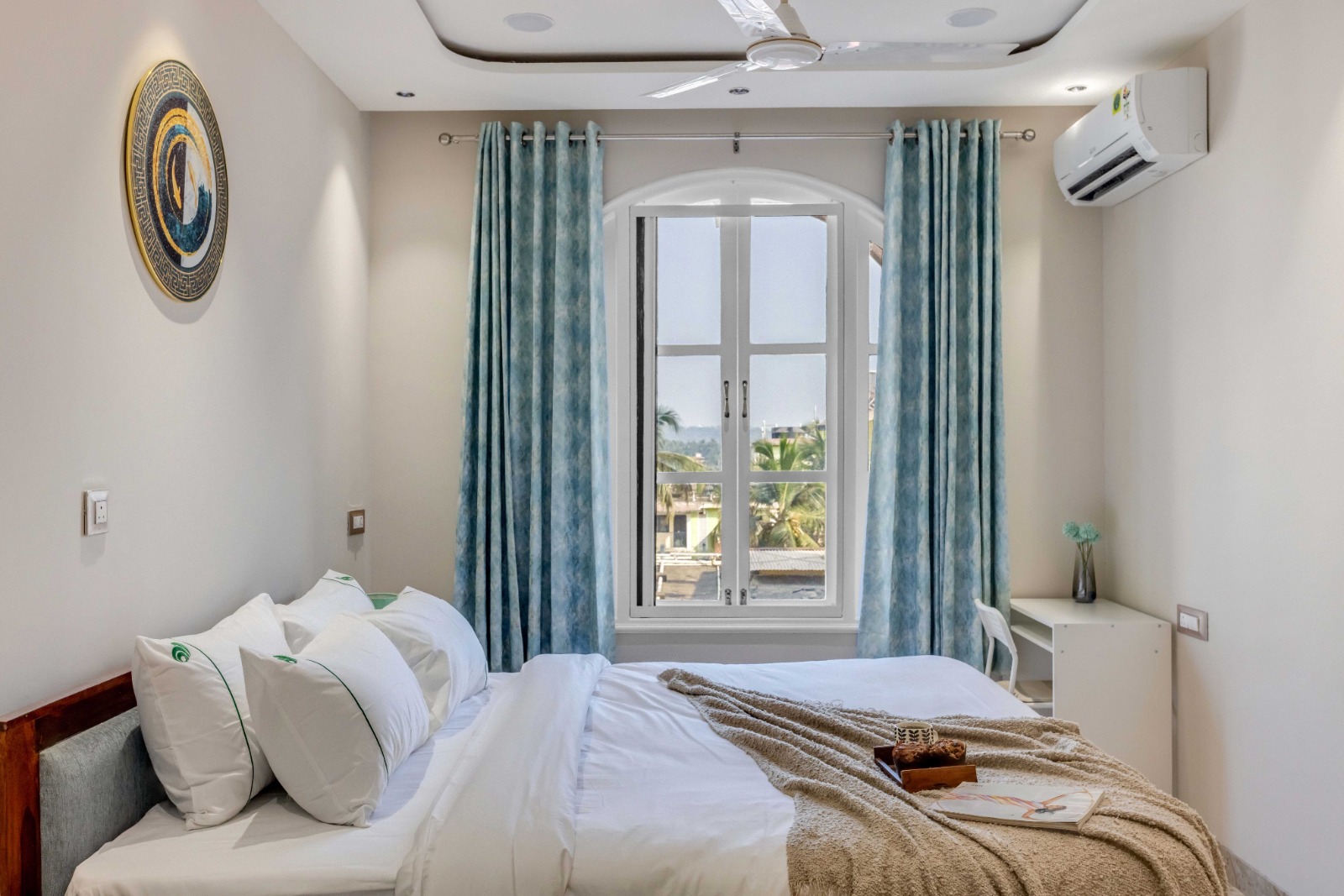 Aqua 2 BHK Apartment - Photo 13