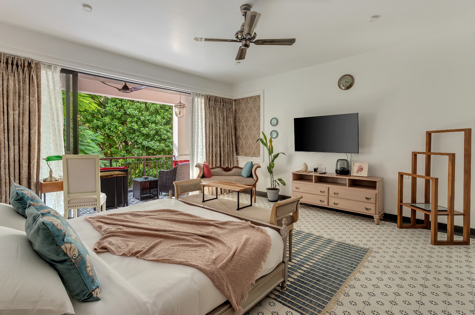 Stairway to Heaven 4BHK Villa - Photo 8