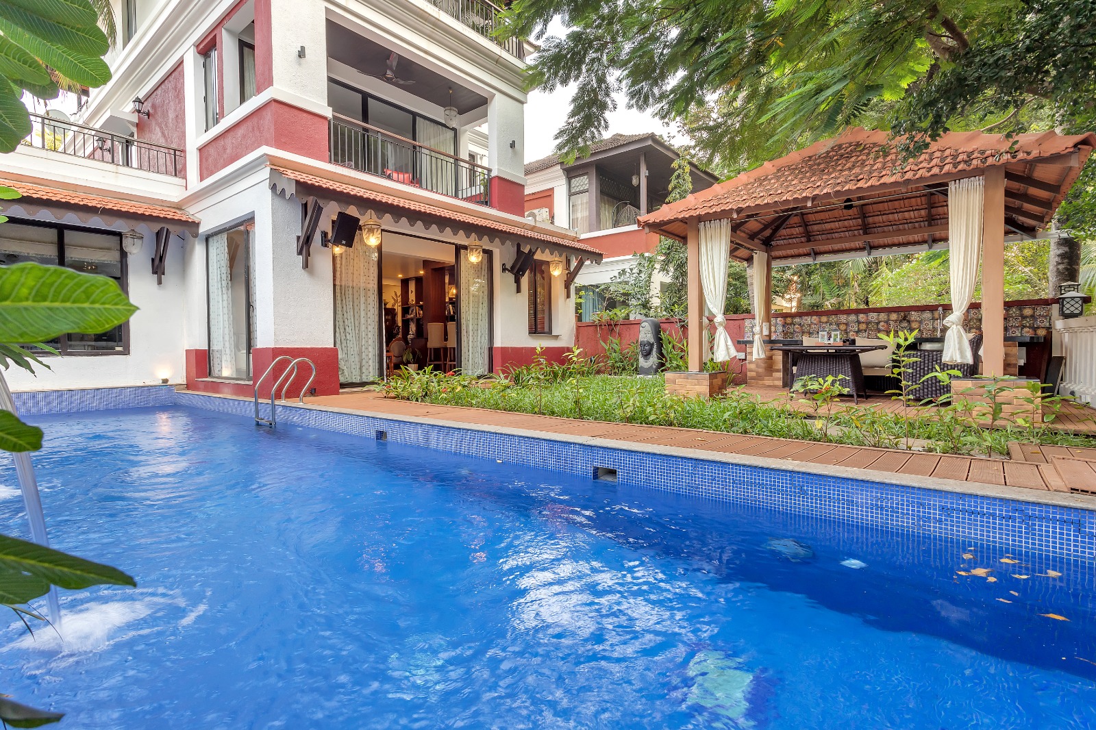 Stairway to Heaven 4BHK Villa - Photo 21