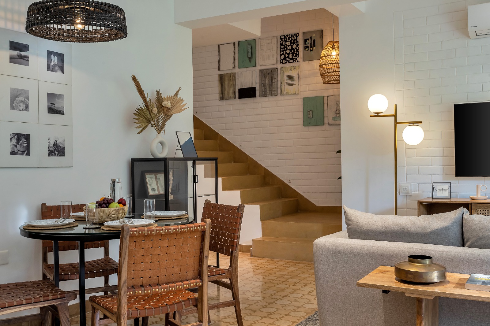Tisya Luxe 2BR - Photo 20