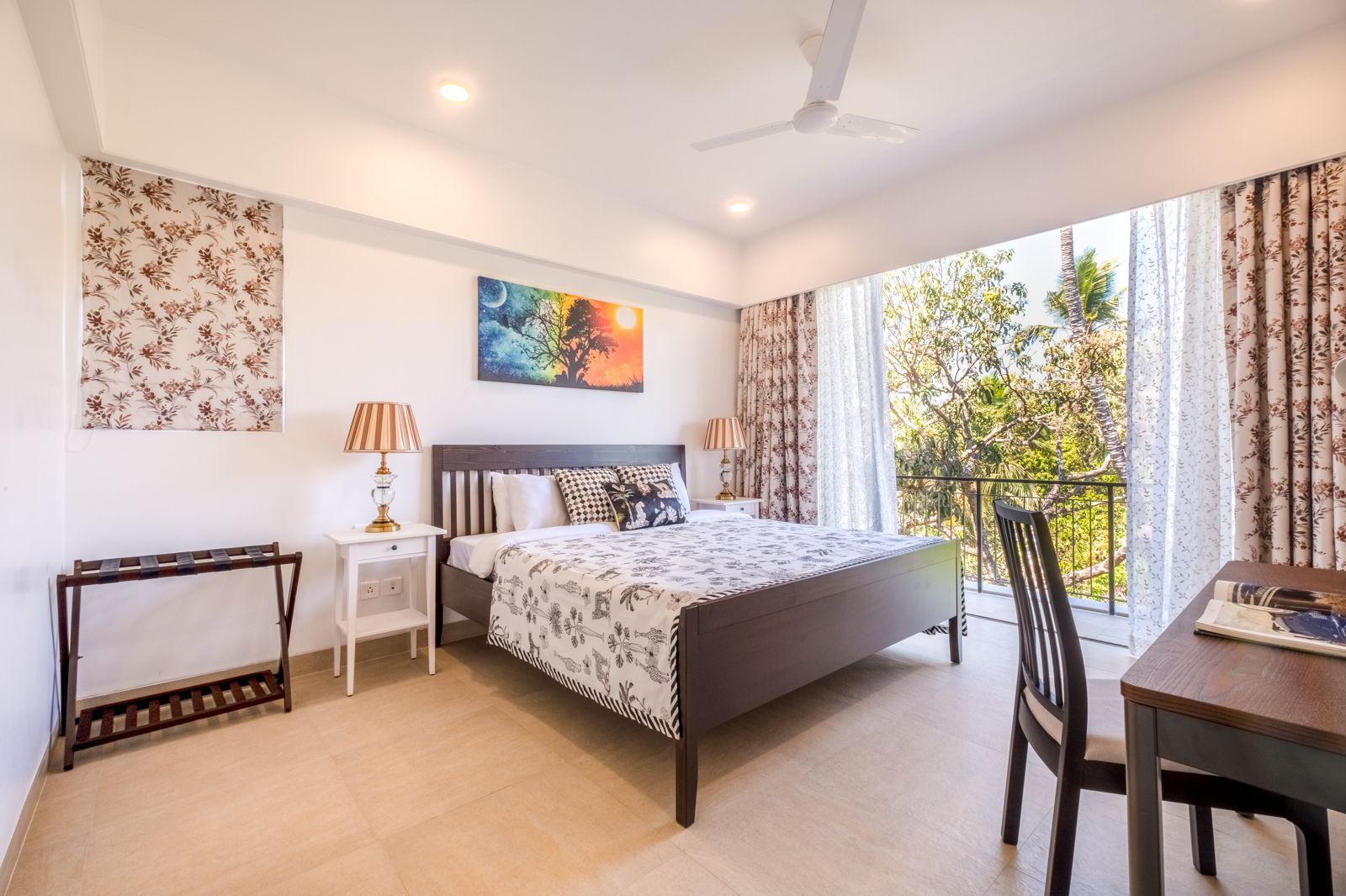 Elegant 1BHK Apartment - Photo 9