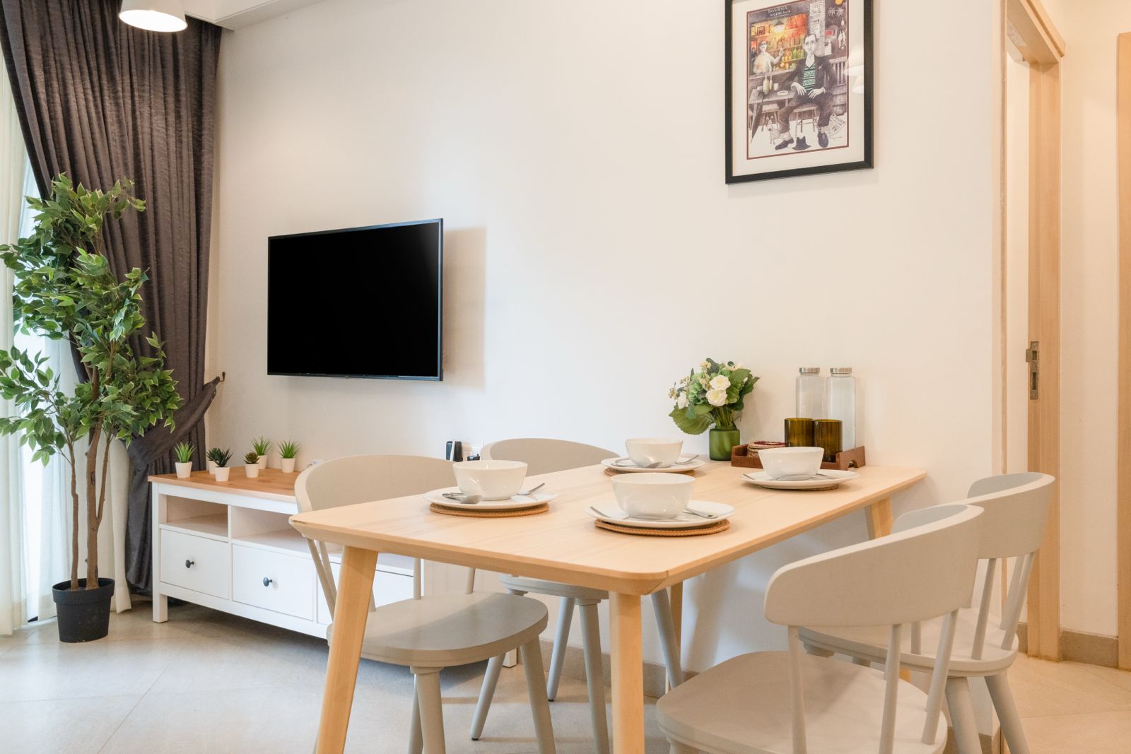 Gorgeous 1BHK Apartment - Photo 9