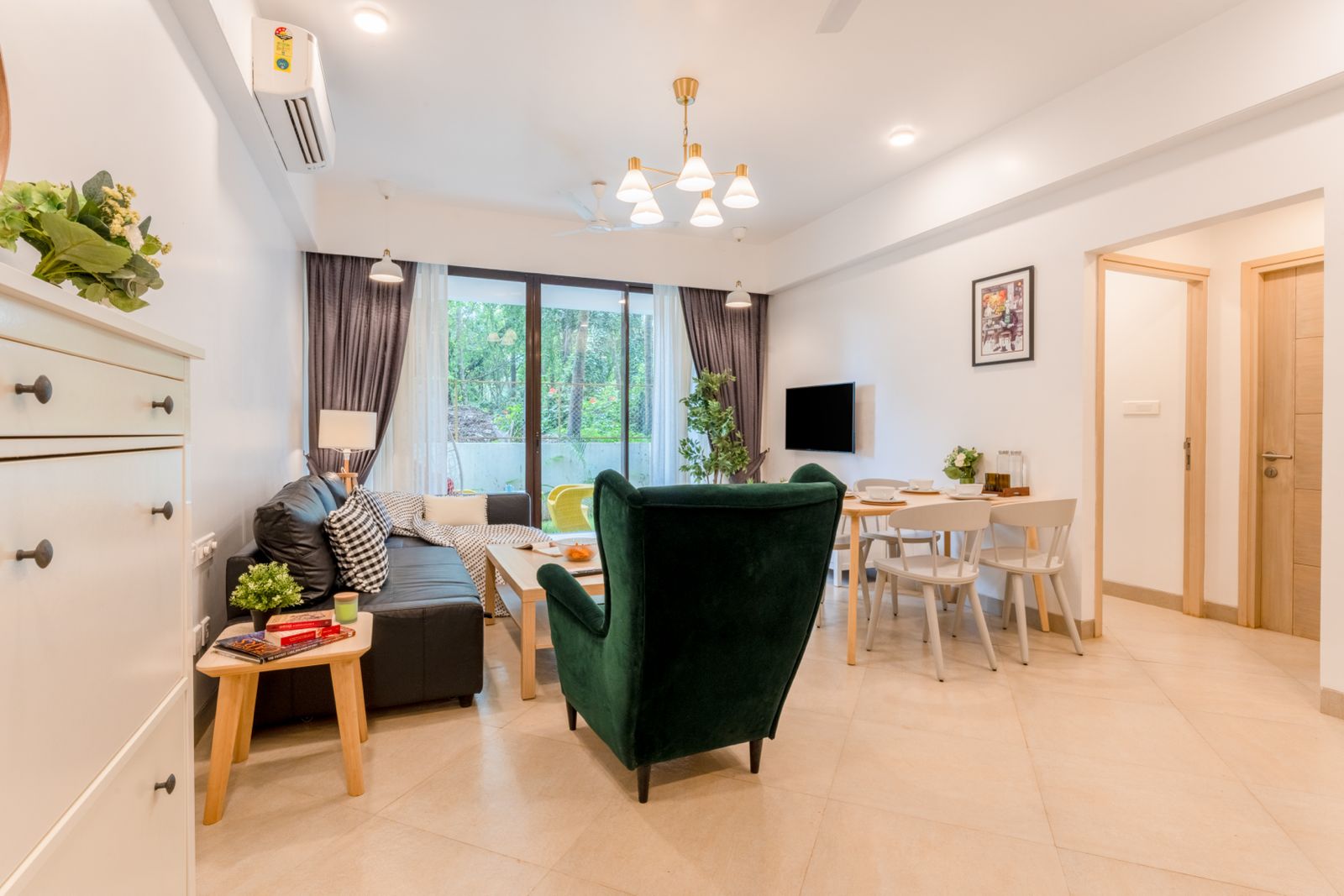 Gorgeous 1BHK Apartment - Photo 3