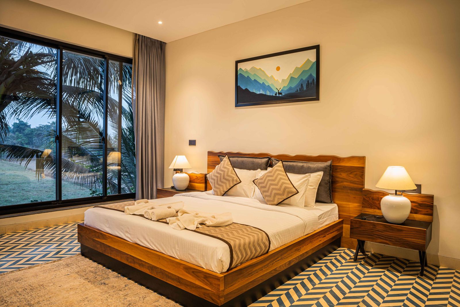 5BHK- Sunridge Vilmaris Villa  - Photo 2