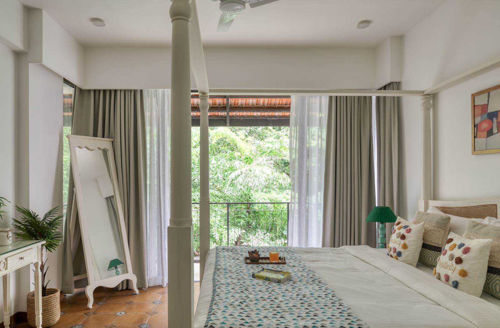 Radiant 1BHK Apartment - Photo 8