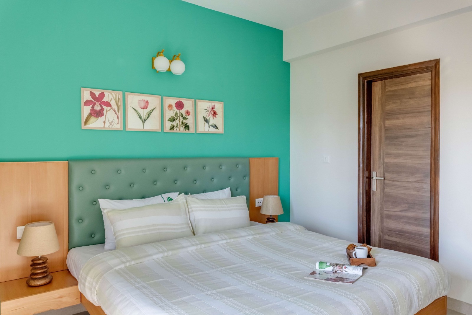 Blue Escape 2BHK Luxe Apartment - Photo 4