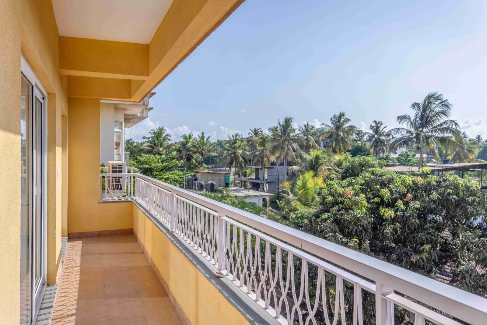 Blue Escape 2BHK Luxe Apartment - Photo 3