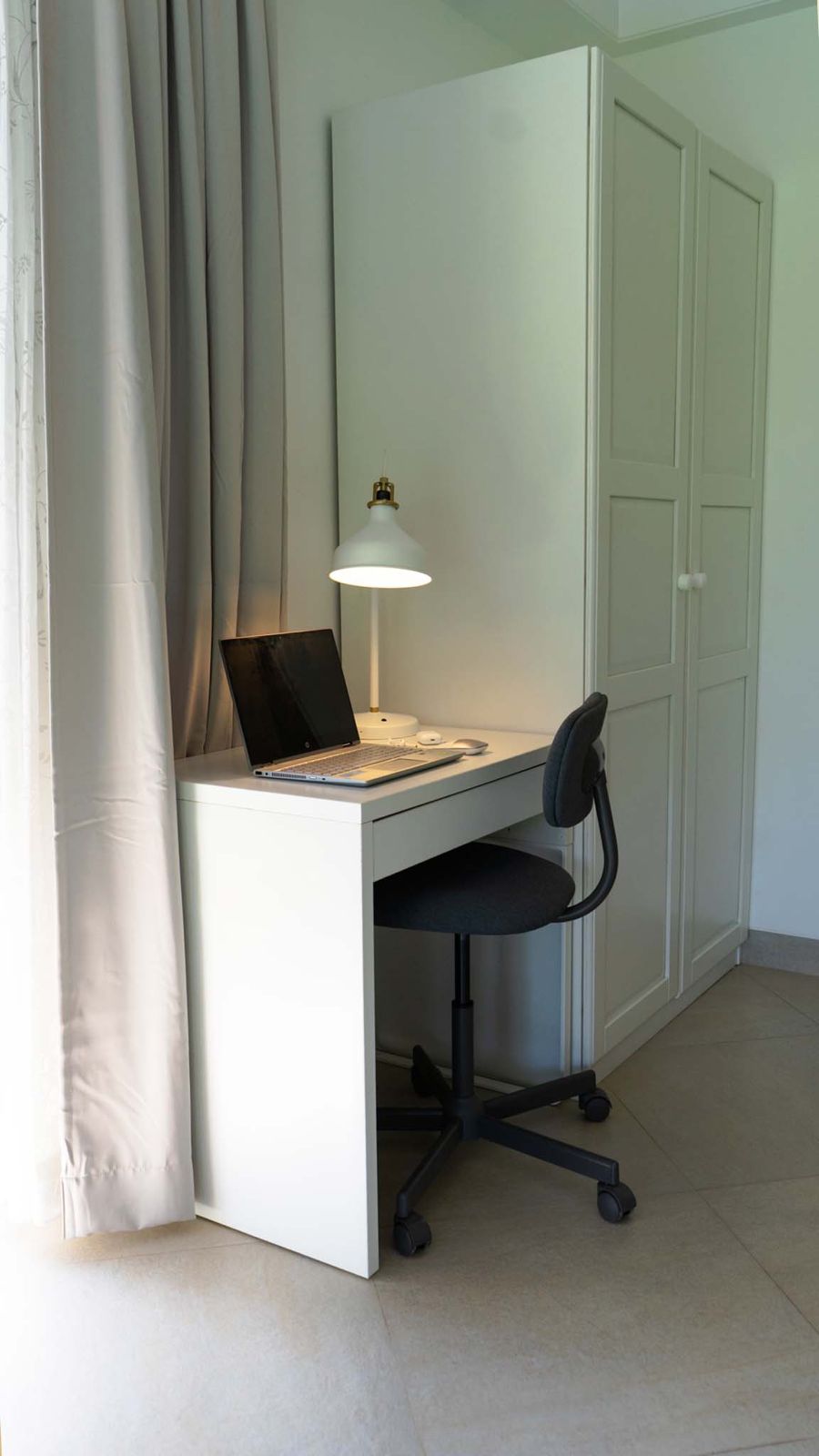 Plush Luxury 1BHK by Luxevillaz - Photo 8