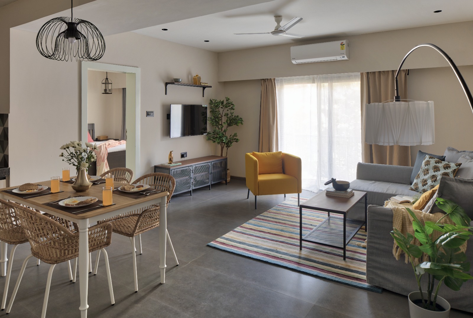 Large 1 BHK by Luxevillaz - Photo 5