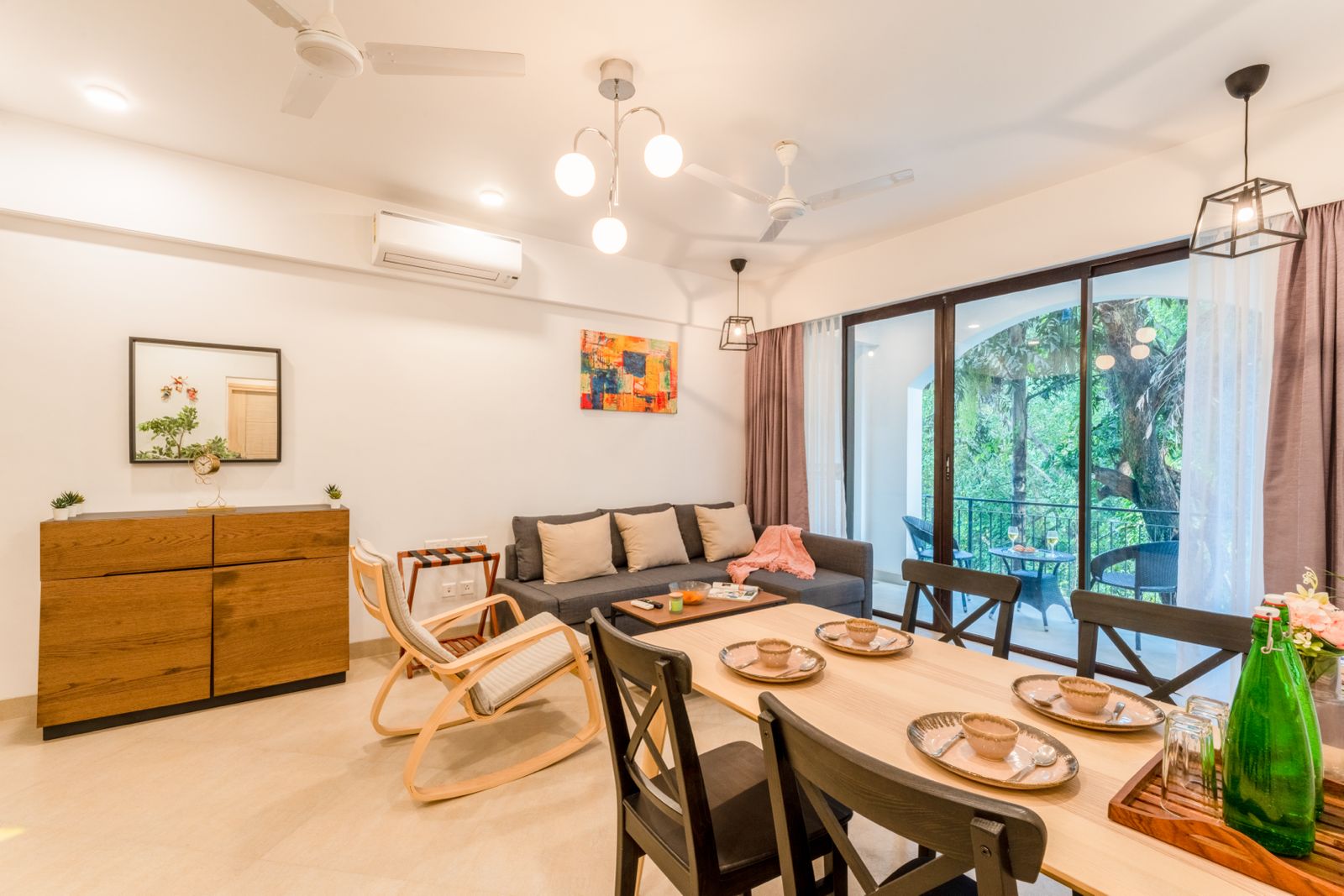 Scenic 1BHK Apartment by Luxevillaz - Photo 5