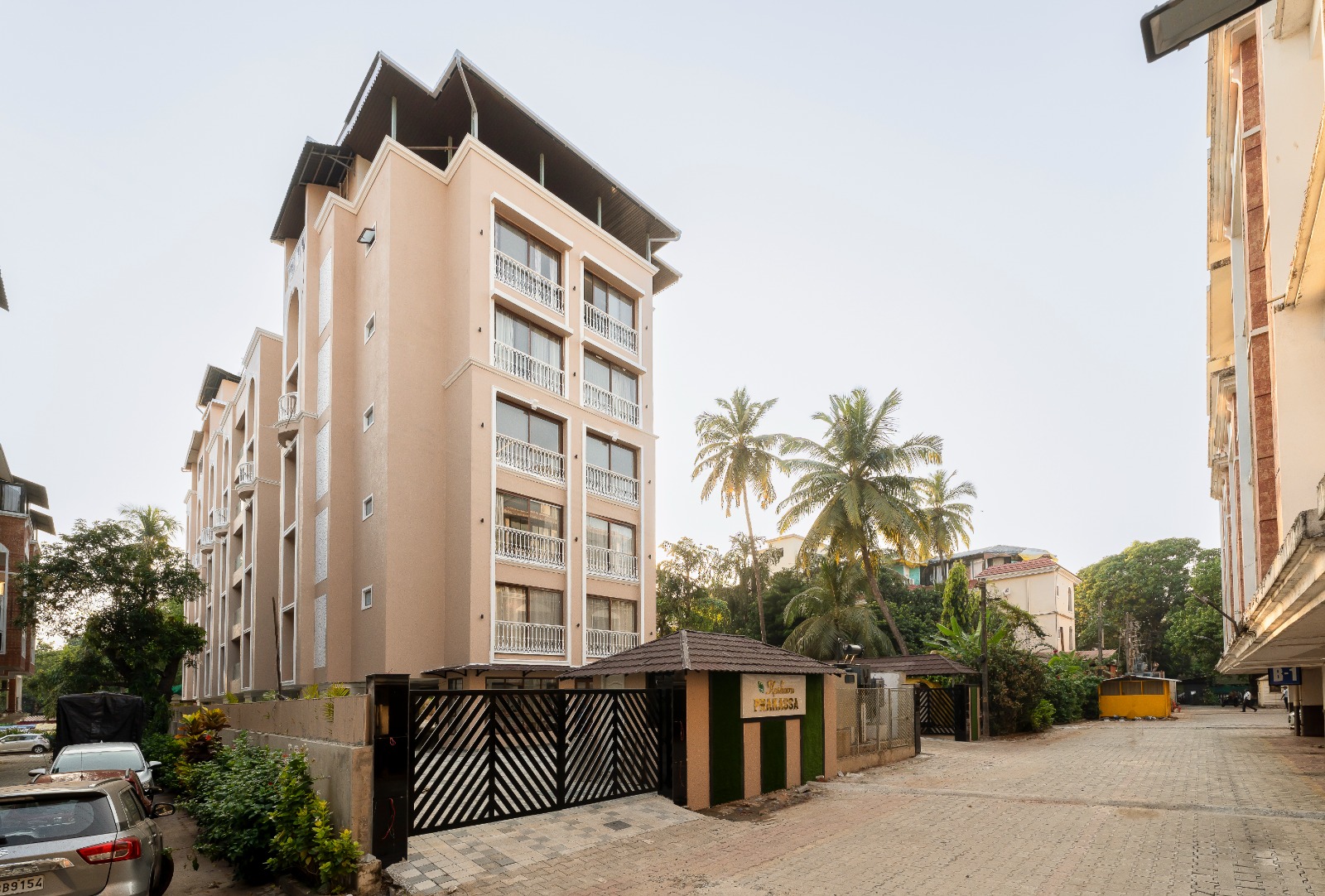 Emerald 3BHK Penthouse - Photo 6