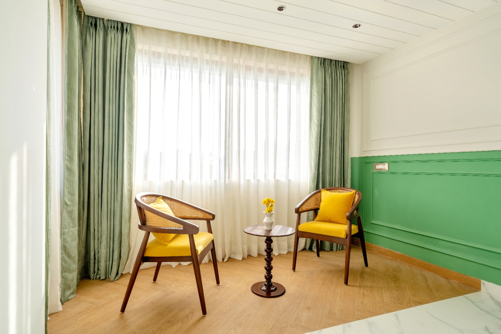 Emerald 3BHK Penthouse - Photo 24