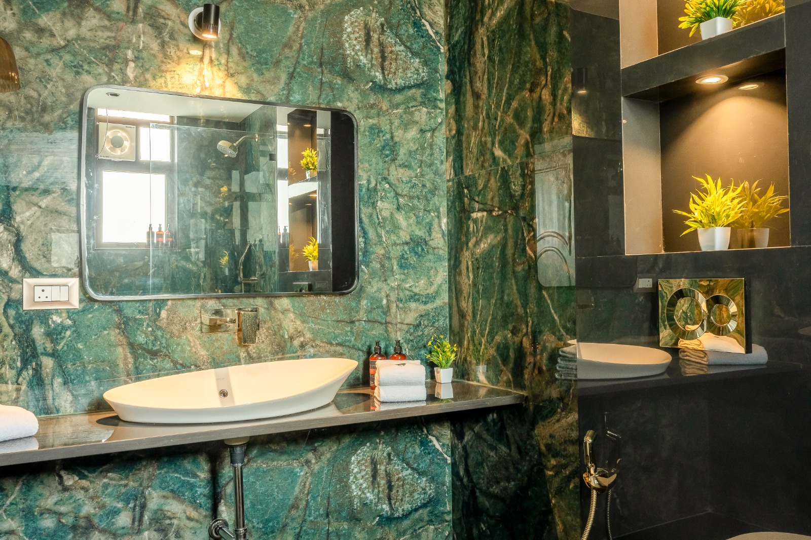 Emerald 3BHK Penthouse - Photo 3