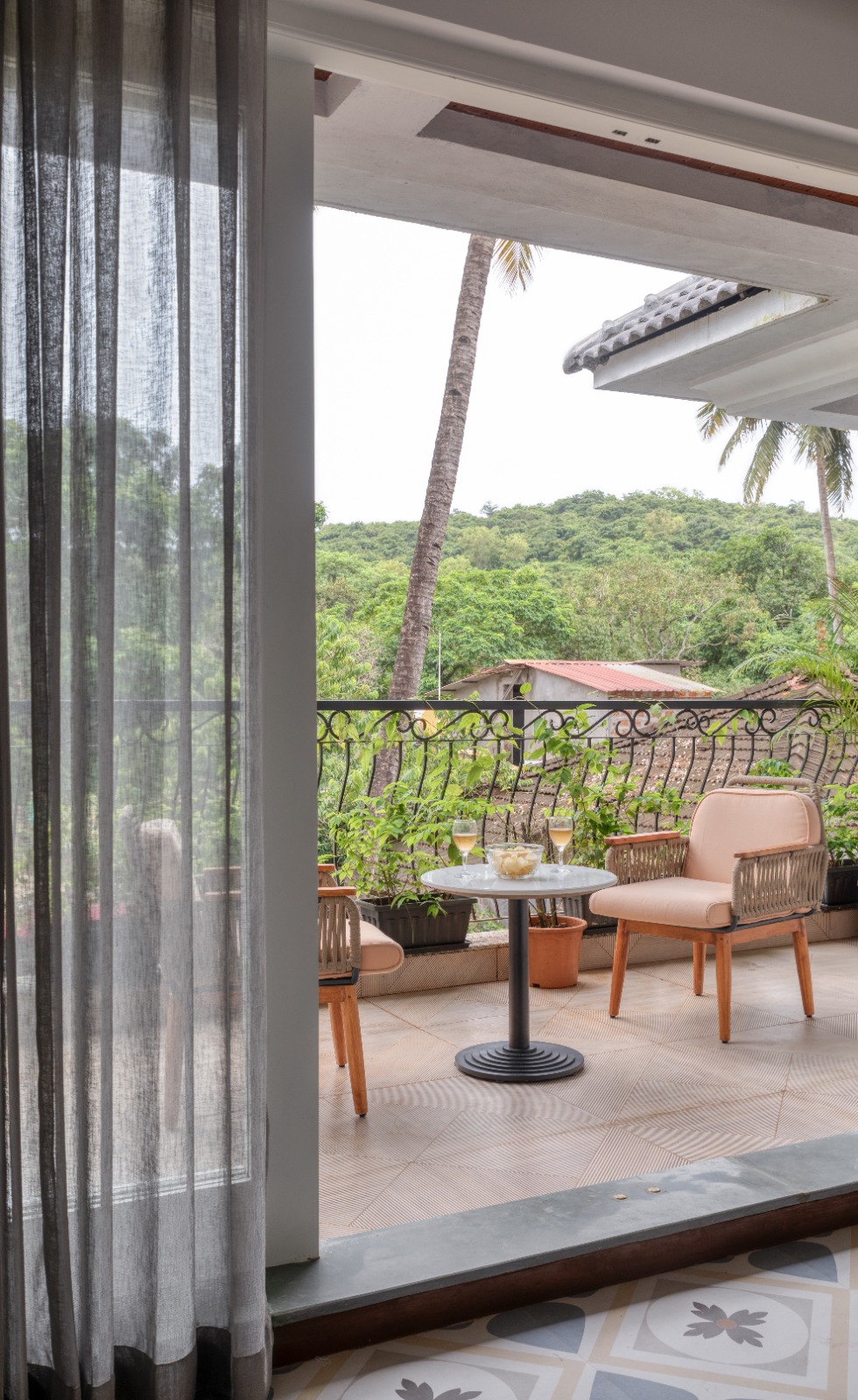 Svar 5BHK Villa - Luxevillaz - Photo 11