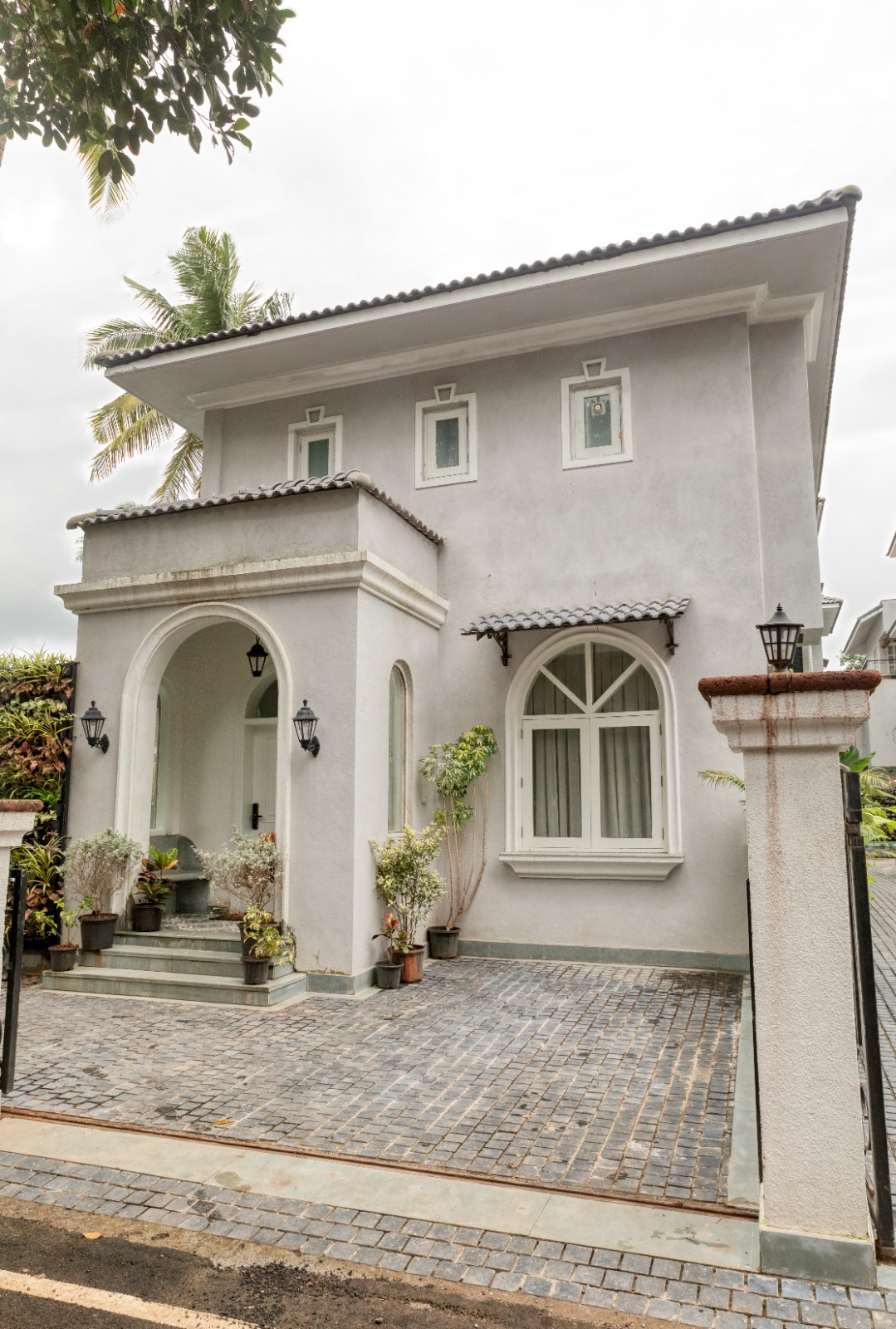 Svar 5BHK Villa - Luxevillaz - Photo 18