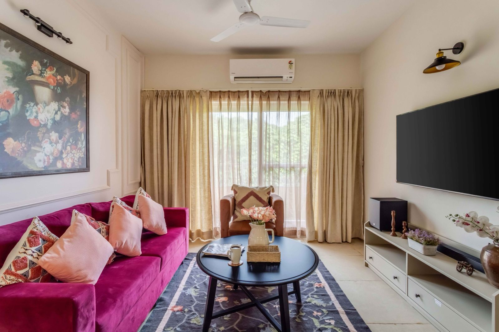 Ruby 1BHK Apartment by Luxevillaz - Photo 6