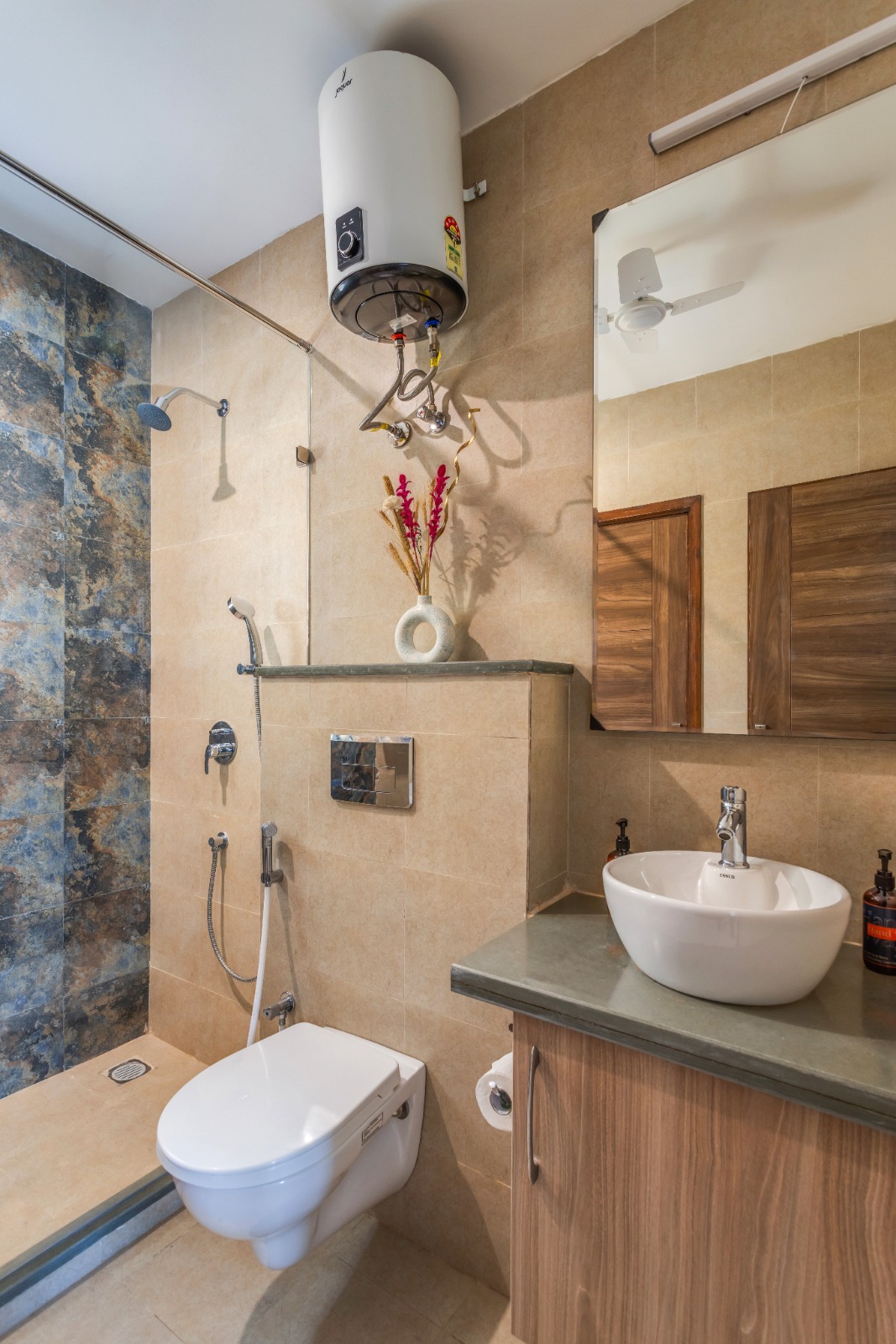 Blue Haven 2BHK by Luxevillaz - Photo 16