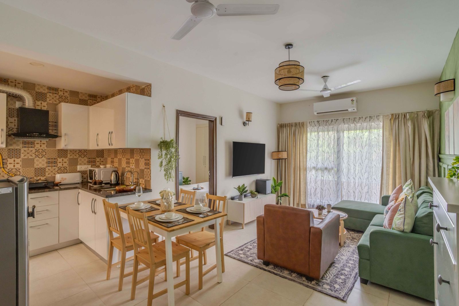 Ivy 1BHK Apartment by Luxevillaz - Photo 9
